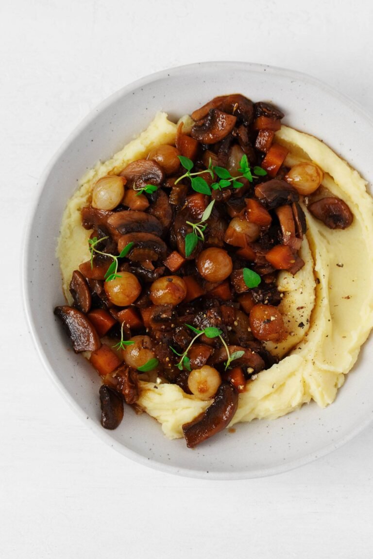 Cozy Vegan Mushroom Bourguignon | The Full Helping