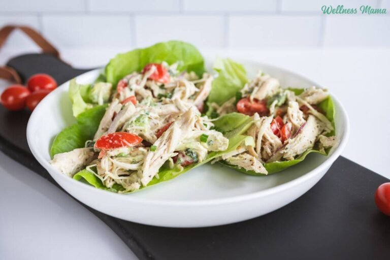 Avocado Chicken Lettuce Wraps With Herbed Yogurt Sauce