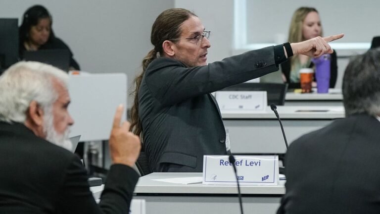 CDC’s vaccine advisers add COVID vaccine rules in contentious meeting : Shots