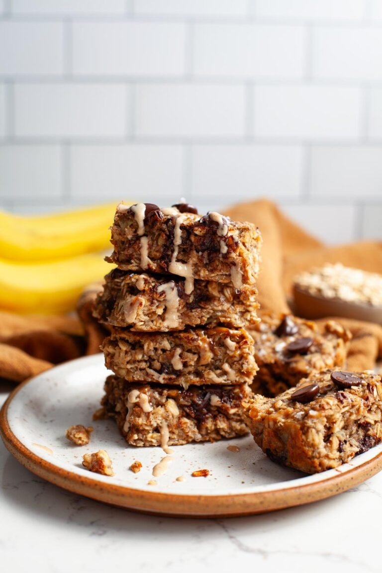 Peanut Butter Banana Oat Bars with Chocolate Chips